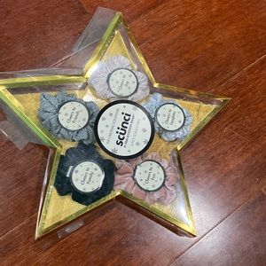 Scunci 5 piece Hair Accessories Gift set nwt